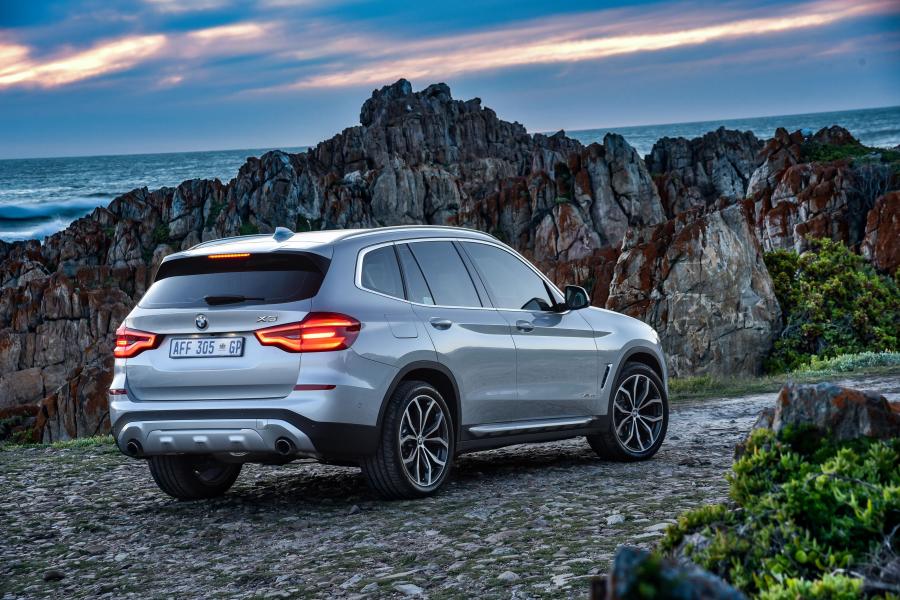  BMW X3 xDrive20d xLine (G01) 2017 года  (ZA) (фото 2 из 27)